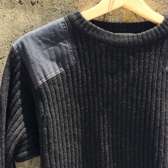 [SOLD] Vintage LL Bean Military Elbow Patch Sweatr - Picture 2 of 8